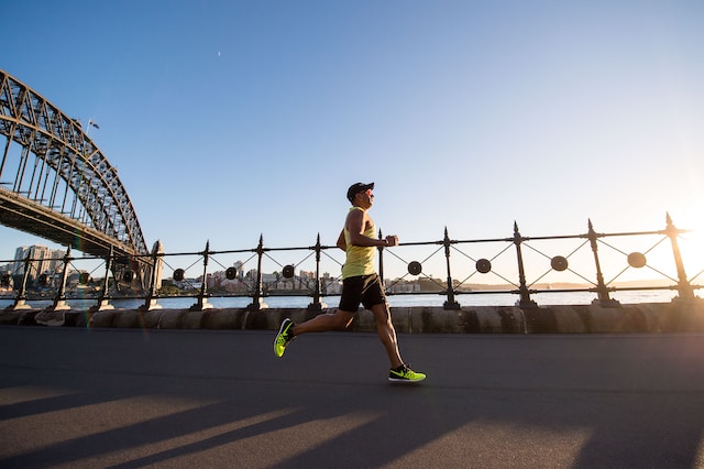 cheap marathon runner shoes